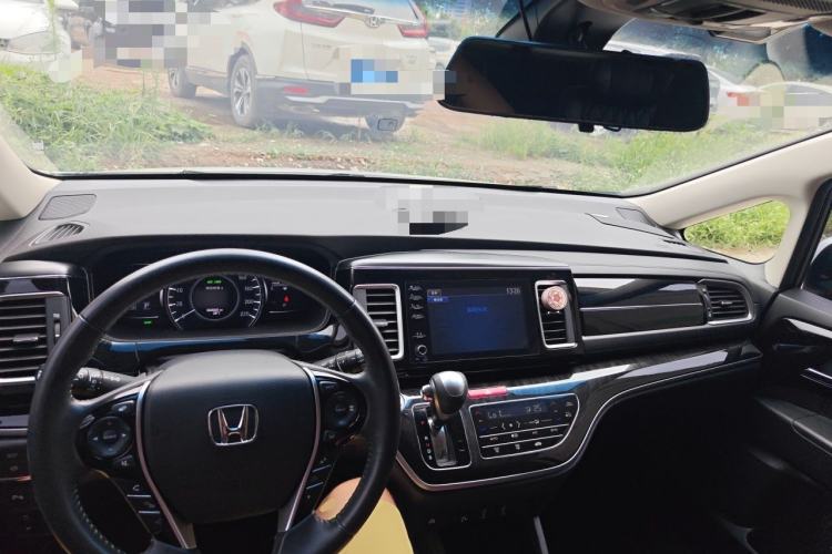 Used Honda Elysion 2019 2.0L Hybrid Luxury Edition Center Console