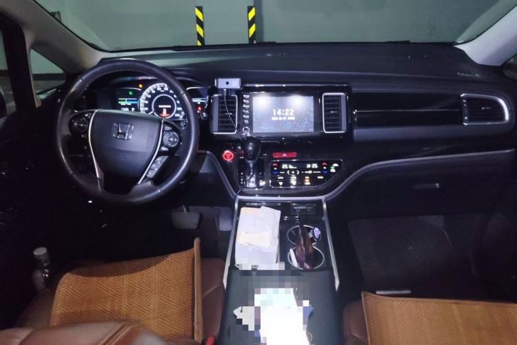 Used Honda Elysion 2019 2.0L Hybrid Supreme Edition Center Console