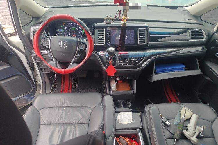 Used Honda Elysion 2019 2.0L Hybrid Luxury Edition Center Console