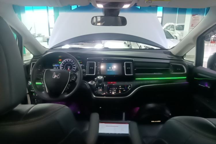 Used Honda Elysion 2019 2.0L Hybrid Luxury Edition Center Console