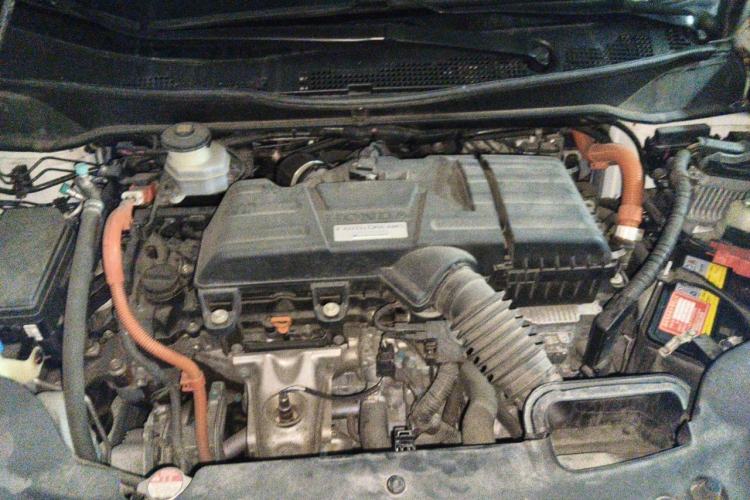 Used Honda Elysion 2019 2.0L Hybrid Luxury Edition Engine Bay