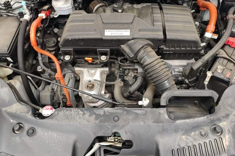 Used Honda Elysion 2019 2.0L Hybrid Supreme Edition Engine Bay