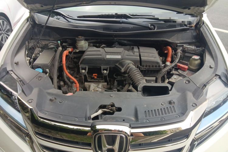 Used Honda Elysion 2019 2.0L Hybrid Luxury Edition Engine Bay