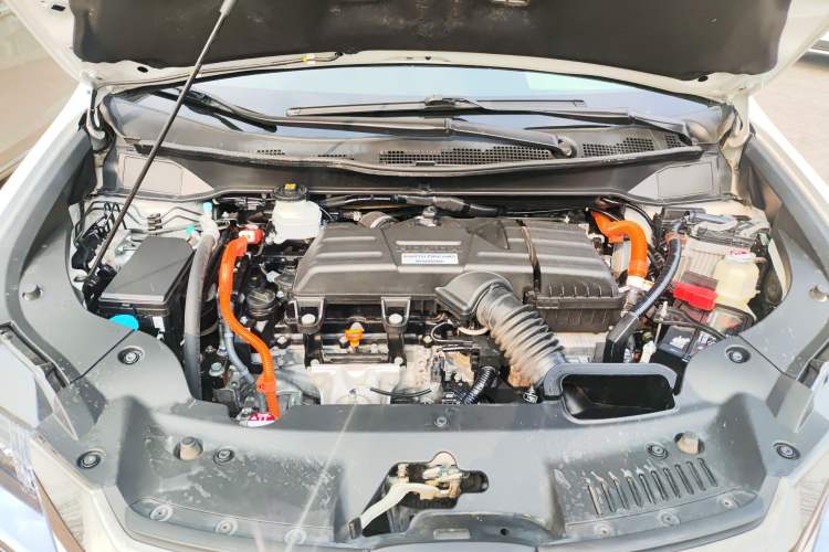 Used Honda Elysion 2019 2.0L Hybrid Luxury Edition Engine Bay