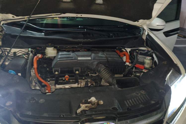 Used Honda Elysion 2019 2.0L Hybrid Luxury Edition Engine Bay