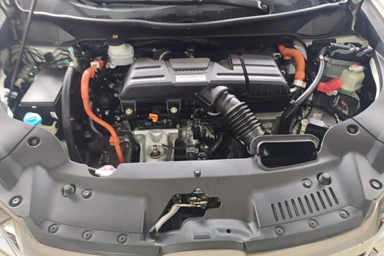 Used Honda Elysion 2019 2.0L Hybrid Luxury Edition Engine Bay