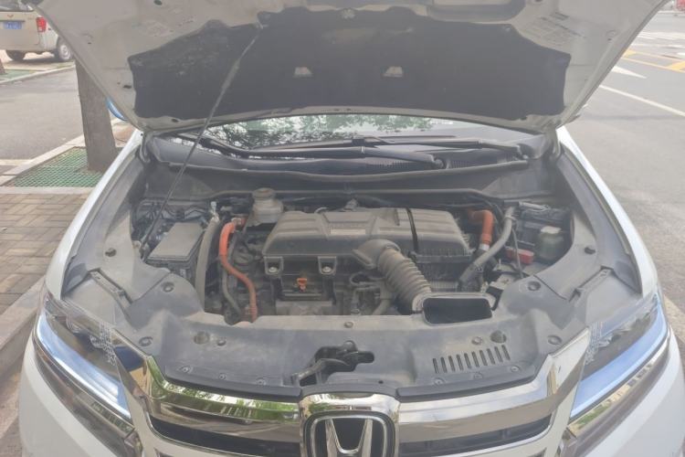 Used Honda Elysion 2019 2.0L Hybrid Supreme Edition Engine Bay