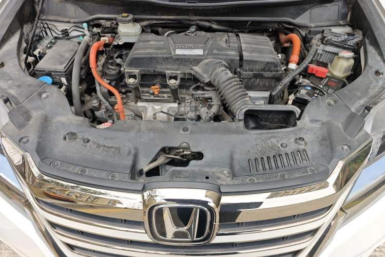 Used Honda Elysion 2019 2.0L Hybrid Luxury Edition Engine Bay