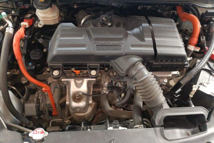 Used Honda Elysion 2019 2.0L Hybrid Luxury Edition Engine Bay