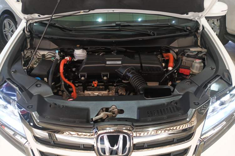 Used Honda Elysion 2019 2.0L Hybrid Luxury Edition Engine Bay