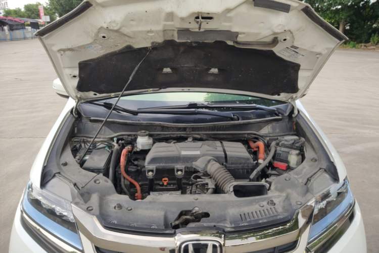 Used Honda Elysion 2019 2.0L Hybrid Luxury Edition Engine Bay