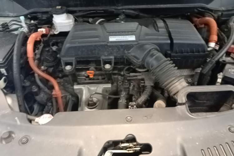 Used Honda Elysion 2019 2.0L Hybrid Luxury Edition Engine Bay