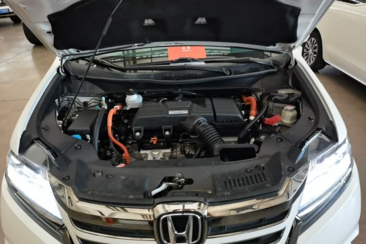 Used Honda Elysion 2019 2.0L Hybrid Luxury Edition Engine Bay