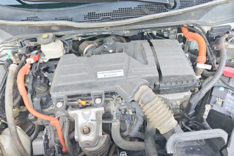 Used Honda Elysion 2019 2.0L Hybrid Luxury Edition Engine Bay
