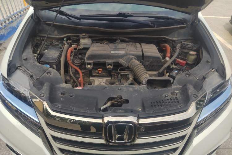 Used Honda Elysion 2019 2.0L Hybrid Luxury Edition Engine Bay