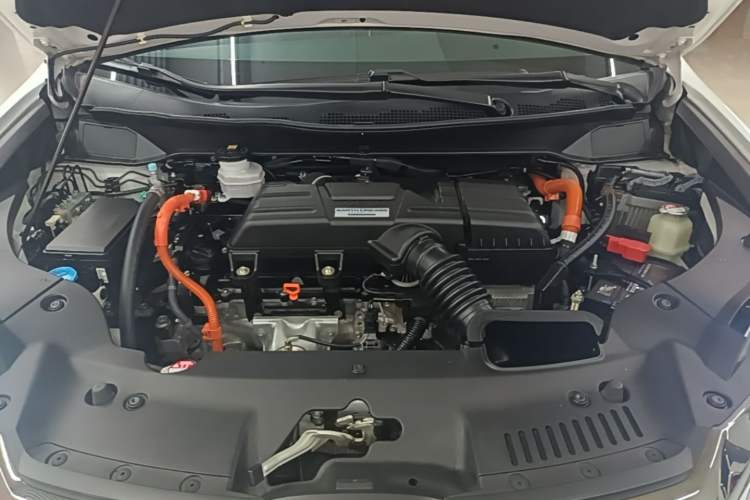 Used Honda Elysion 2019 2.0L Hybrid Luxury Edition Engine Bay