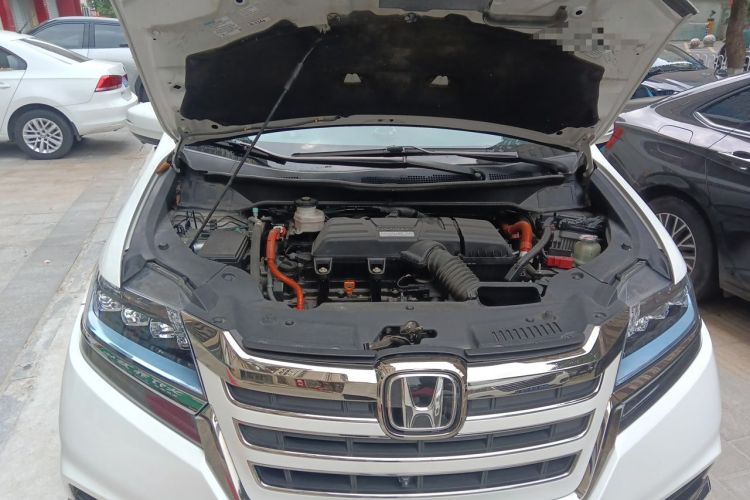 Used Honda Elysion 2019 2.0L Hybrid Comfort Edition Engine Bay
