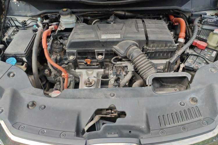 Used Honda Elysion 2019 2.0L Hybrid Luxury Edition Engine Bay