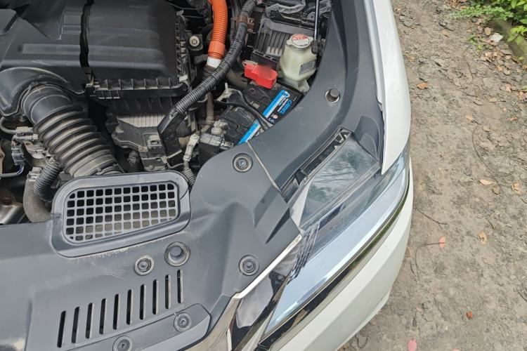 Used Honda Elysion 2019 2.0L Hybrid Supreme Edition Engine Bay Left
