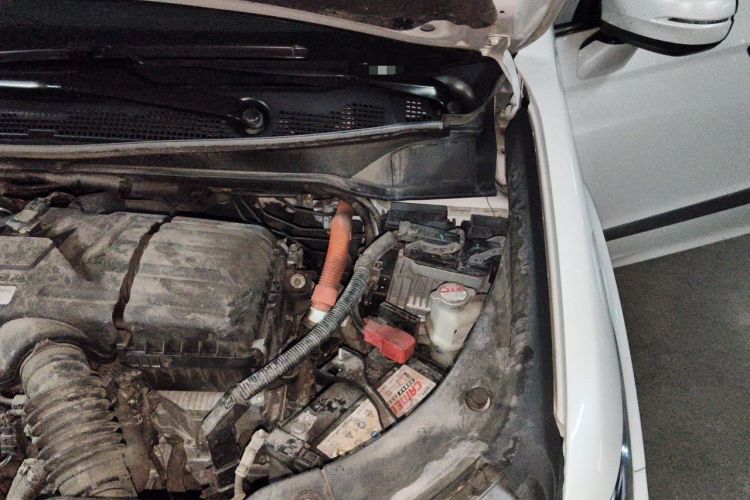Used Honda Elysion 2019 2.0L Hybrid Luxury Edition Engine Bay Left