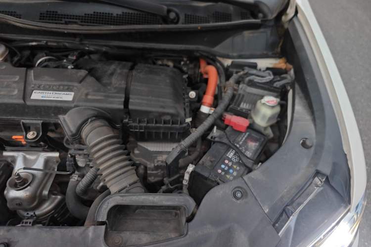 Used Honda Elysion 2019 2.0L Hybrid Luxury Edition Engine Bay Left