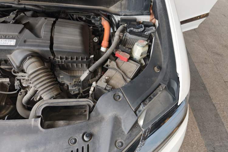 Used Honda Elysion 2019 2.0L Hybrid Luxury Edition Engine Bay Left