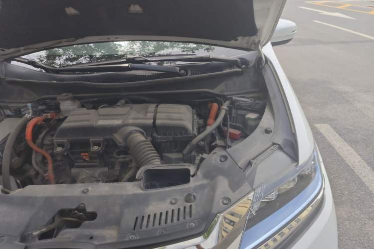 Used Honda Elysion 2019 2.0L Hybrid Supreme Edition Engine Bay Left