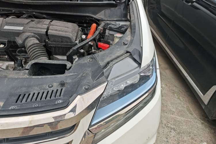 Used Honda Elysion 2019 2.0L Hybrid Supreme Edition Engine Bay Left