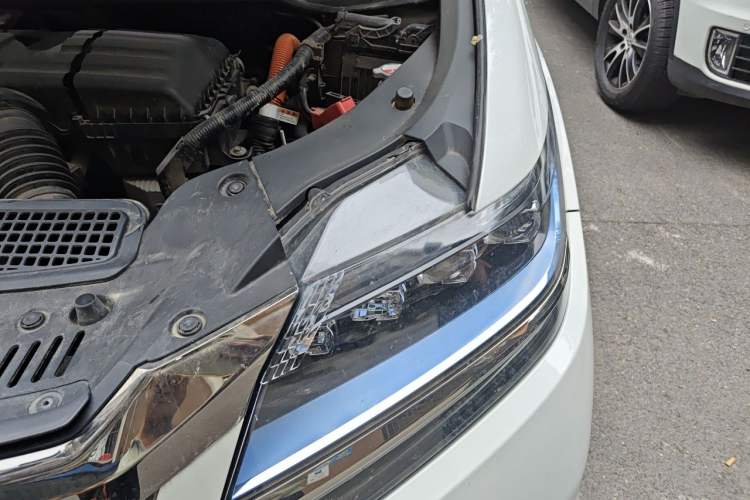 Used Honda Elysion 2019 2.0L Hybrid Supreme Edition Engine Bay Left