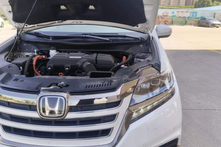 Used Honda Elysion 2019 2.0L Hybrid Luxury Edition Engine Bay Left