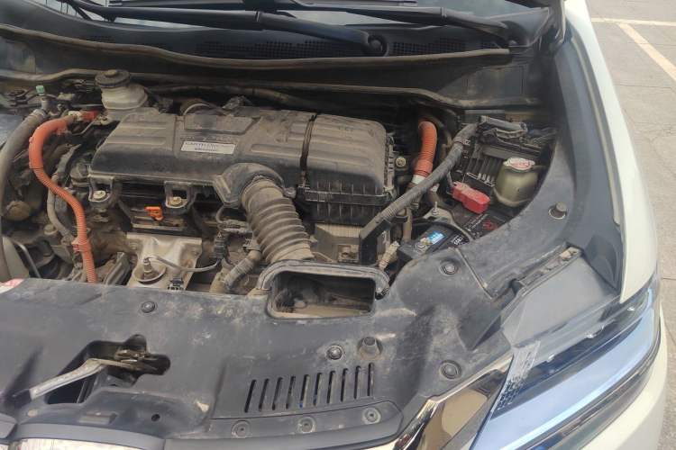 Used Honda Elysion 2019 2.0L Hybrid Luxury Edition Engine Bay Left
