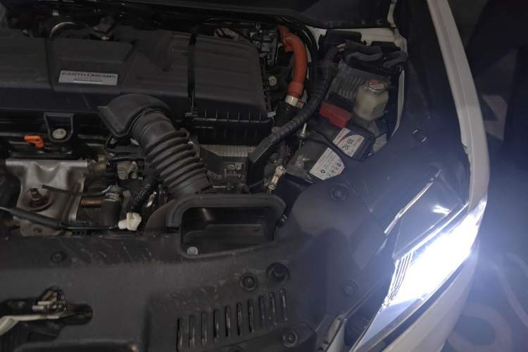 Used Honda Elysion 2019 2.0L Hybrid Luxury Edition Engine Bay Left