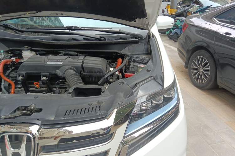 Used Honda Elysion 2019 2.0L Hybrid Comfort Edition Engine Bay Left