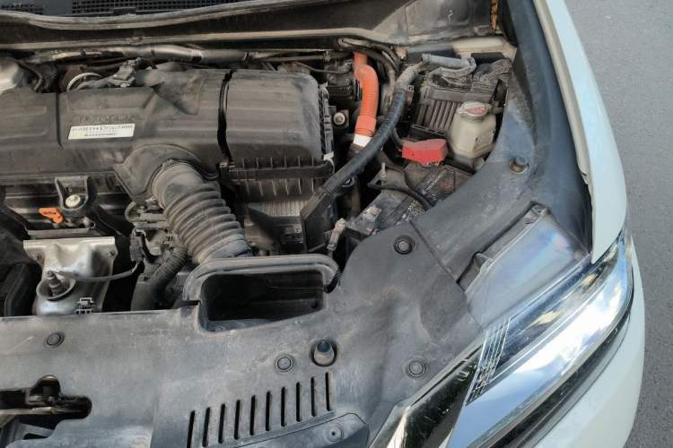 Used Honda Elysion 2019 2.0L Hybrid Luxury Edition Engine Bay Left