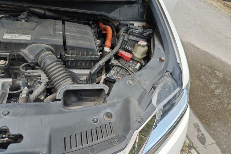 Used Honda Elysion 2019 2.0L Hybrid Luxury Edition Engine Bay Left