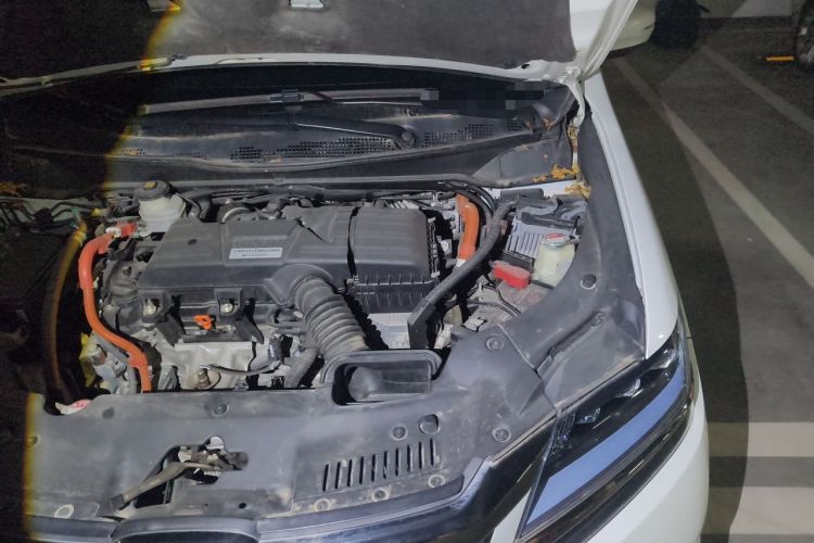 Used Honda Elysion 2019 2.0L Hybrid Luxury Edition Engine Bay Left