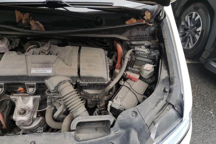 Used Honda Elysion 2019 2.0L Hybrid Luxury Edition Engine Bay Left