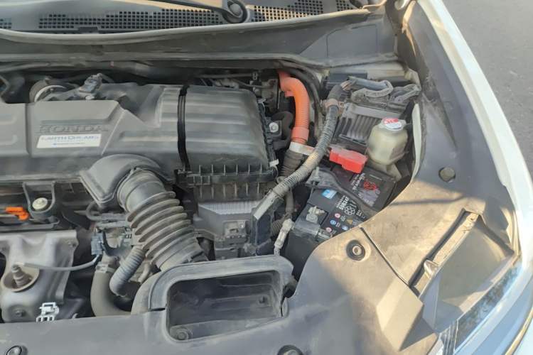 Used Honda Elysion 2019 2.0L Hybrid Luxury Edition Engine Bay Left