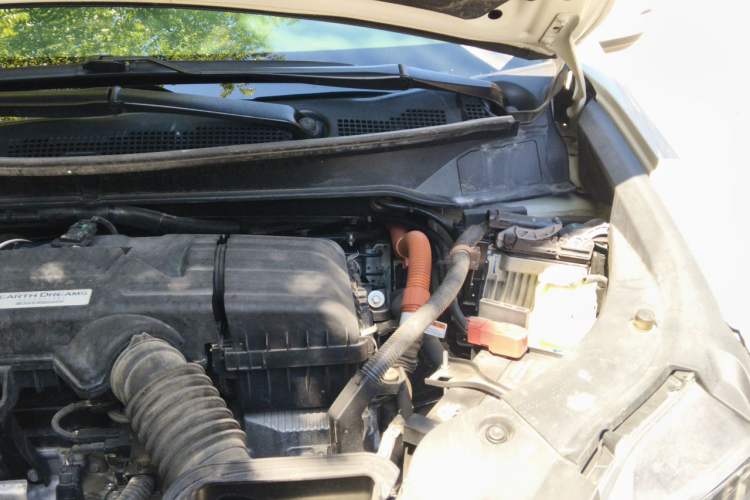 Used Honda Elysion 2019 2.0L Hybrid Luxury Edition Engine Bay Left