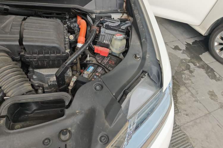 Used Honda Elysion 2019 2.0L Hybrid Luxury Edition Engine Bay Left