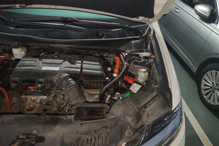 Used Honda Elysion 2019 2.0L Hybrid Supreme Edition Engine Bay Left