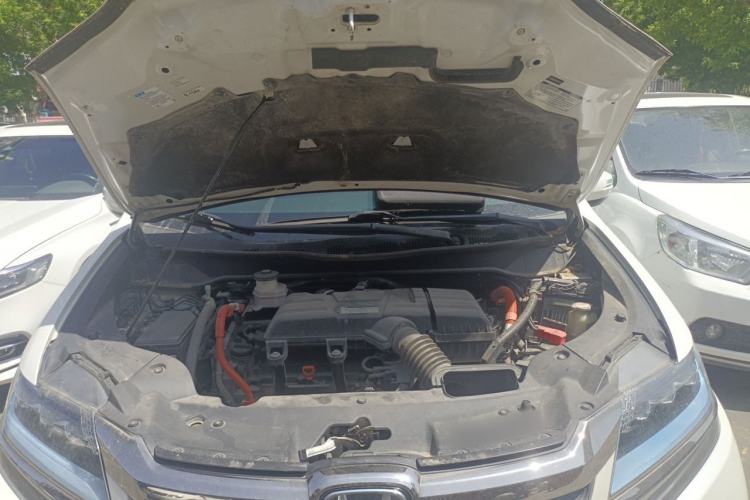 Used Honda Elysion 2019 2.0L Hybrid Supreme Edition Engine Bay