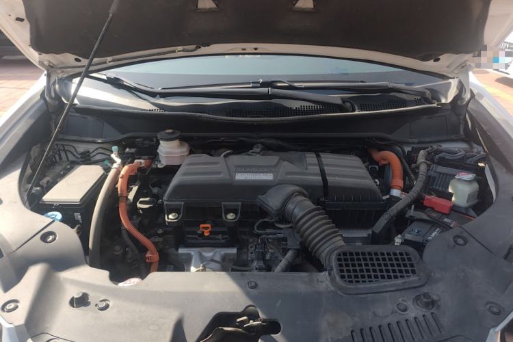 Used Honda Elysion 2019 2.0L Hybrid Supreme Edition Engine Bay