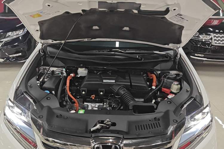 Used Honda Elysion 2019 2.0L Hybrid Supreme Edition Engine Bay