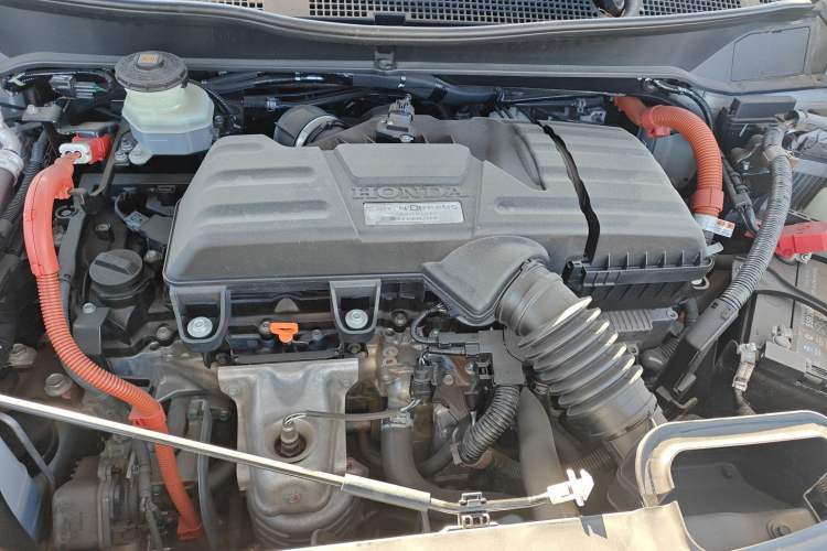 Used Honda Elysion 2019 2.0L Hybrid Supreme Edition Engine Bay