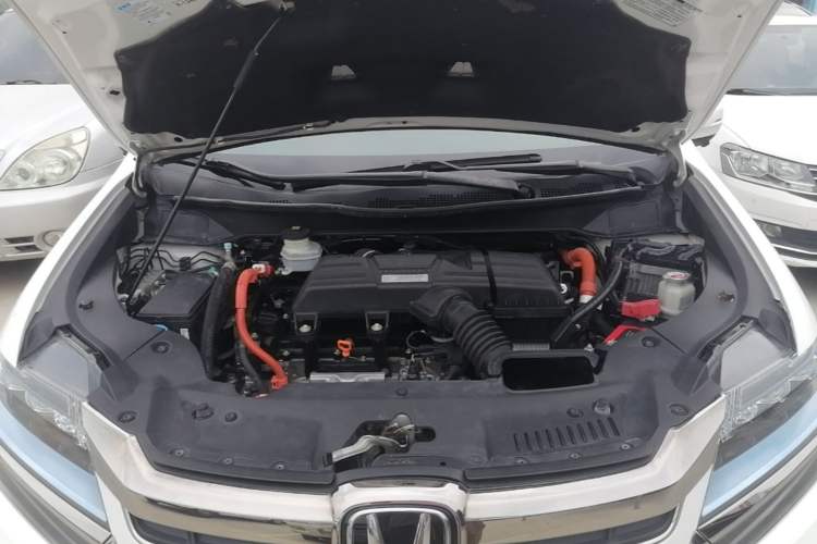 Used Honda Elysion 2019 2.0L Hybrid Supreme Edition Engine Bay