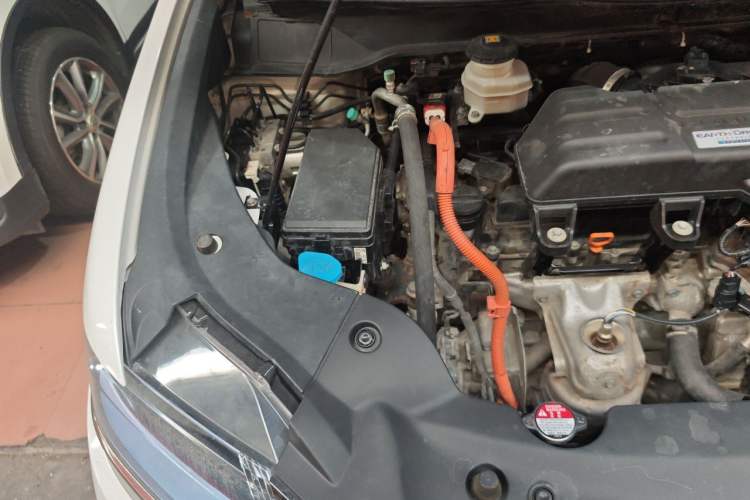 Used Honda Elysion 2019 2.0L Hybrid Luxury Edition Engine Bay Right