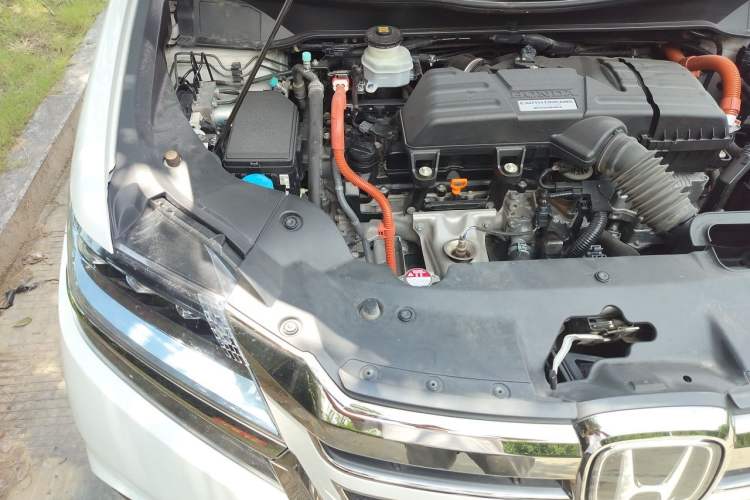 Used Honda Elysion 2019 2.0L Hybrid Luxury Edition Engine Bay Right