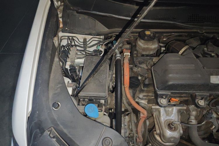Used Honda Elysion 2019 2.0L Hybrid Supreme Edition Engine Bay Right