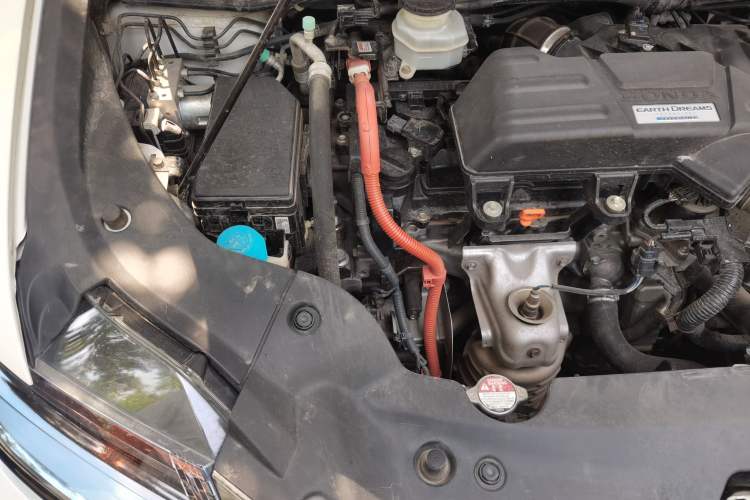 Used Honda Elysion 2019 2.0L Hybrid Luxury Edition Engine Bay Right